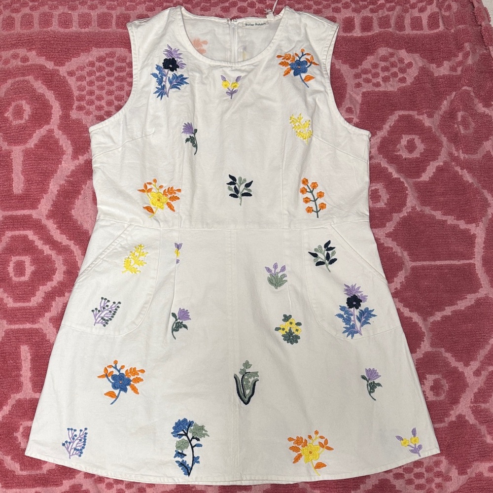 Roller Rabbit White Dress with Colorful Floral Embroidery - Picture 2 of 12